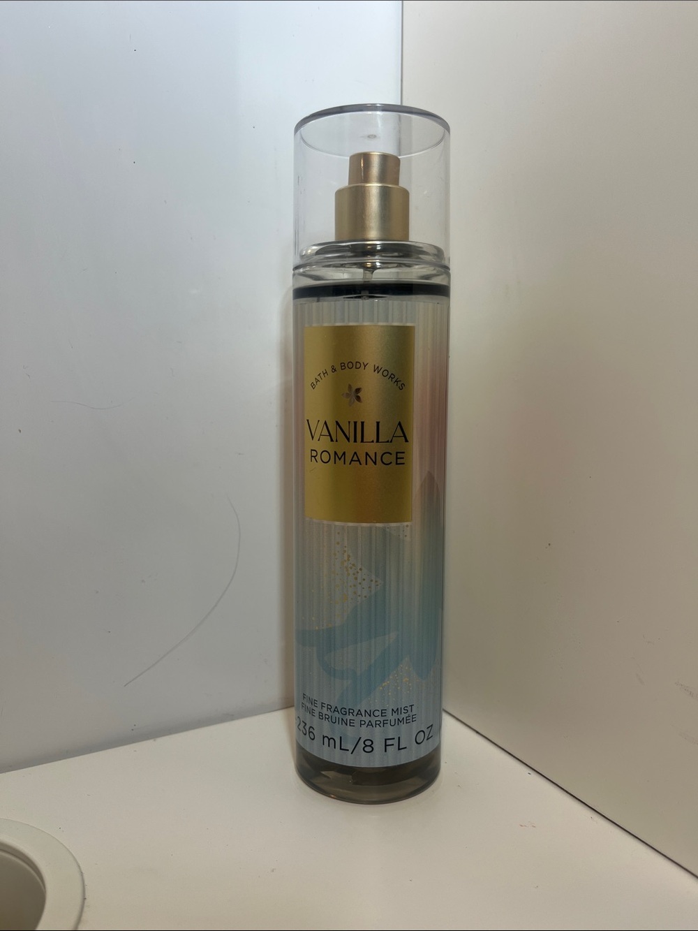 Bath & Body Works Vanilla Romance Mist - Gold & Light Blue